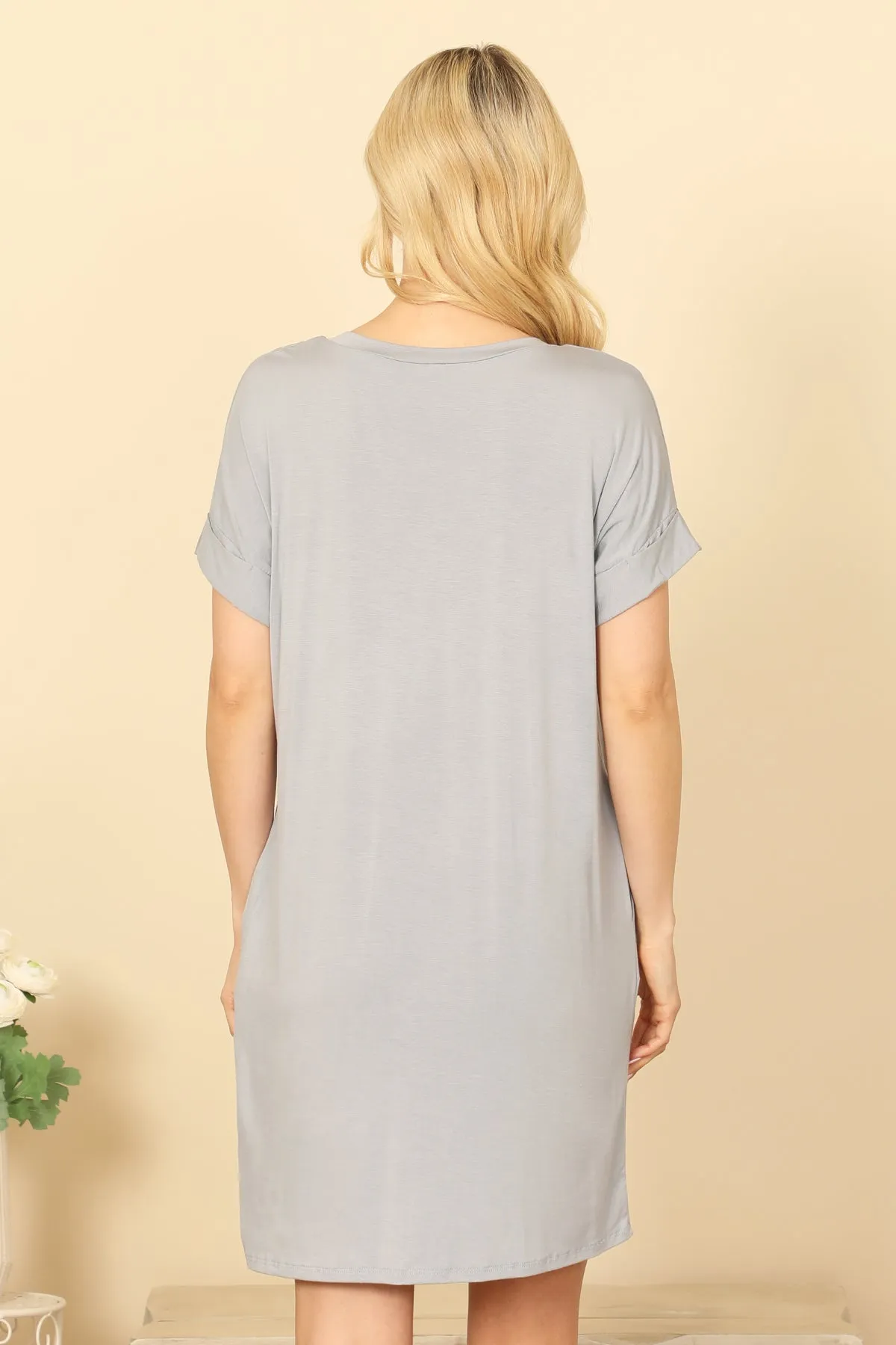 V-NECK SHORT SLEEVE SIDE POCKET SOLID MINI DRESS