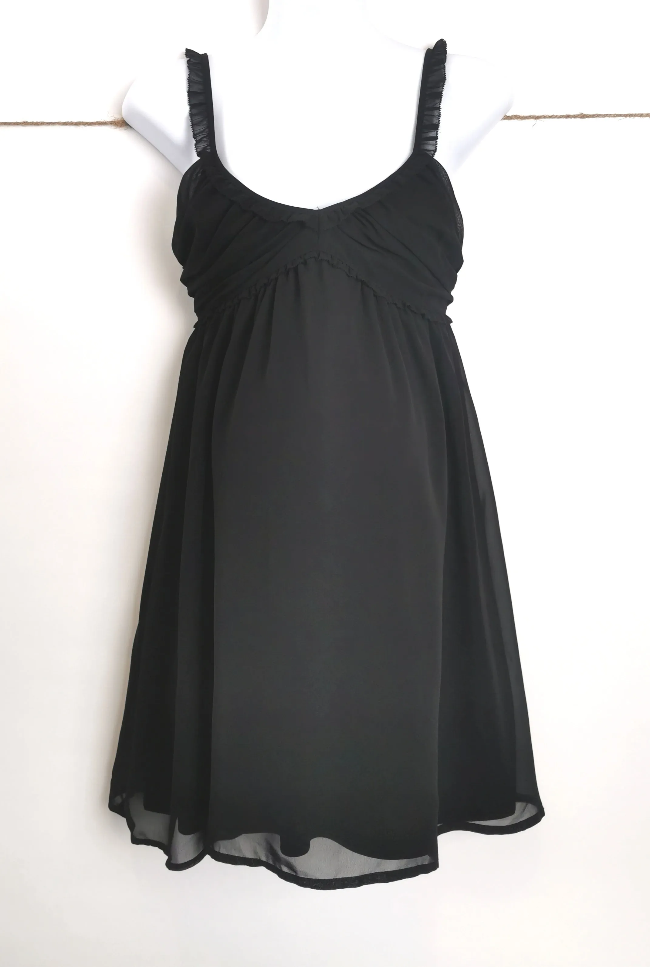 WOMENS SIZE 4 - JENNYFER, Black Chiffon, Babydoll Dress, UK Fashion EUC B46